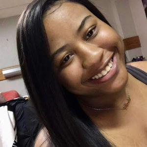 Meet your Posher, Zharia